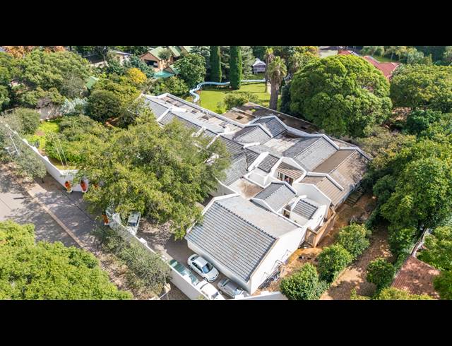 4 BEDROOM HOUSE FOR SALE IN BRYANSTON